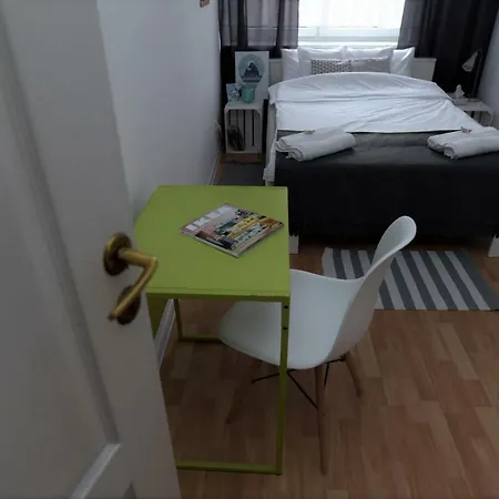 アパート Hello Warsaw! Calm Artistic Center ワルシャワ