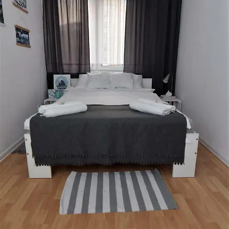 Hello Warsaw! Calm Artistic Center Appartement *