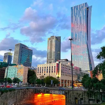 Hello Warsaw! Calm Artistic City Center *