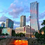 Hello Warsaw! Calm Artistic Center *